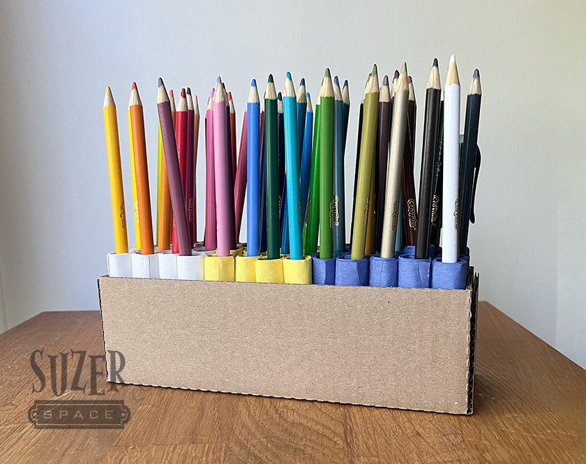 My Great Challenge: DIY Colored Pencil Organizer